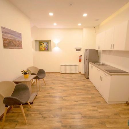 Armenian Inn Ереван Екстериор снимка