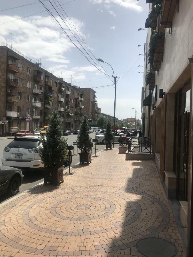 Armenian Inn Ереван Екстериор снимка